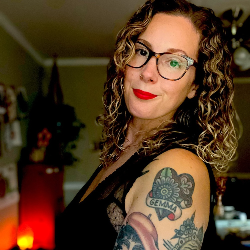 Meet your Posher, Sarah